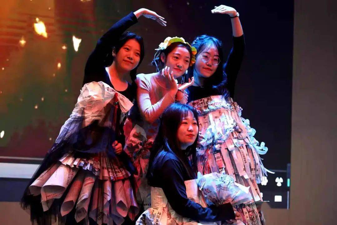 我的世界“纸”有你“十大足球赌注软件”(图4)
我的世界“纸”有你“十大足球赌注软件”(图4)