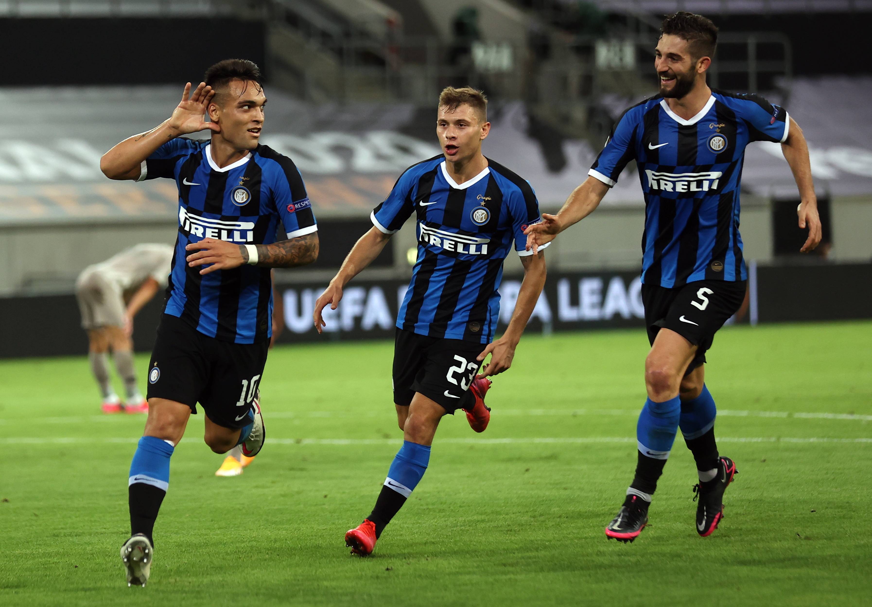 足球赌注软件：足球——欧联杯:国际米兰晋级决赛(图3)