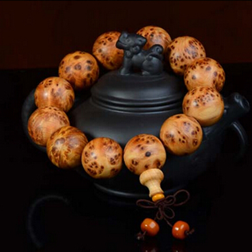 冰女超: HK维京古女足战胜夏拿佐杜亚女足 比分1:3“足球赌注软件”(图2) 足球赌注软件